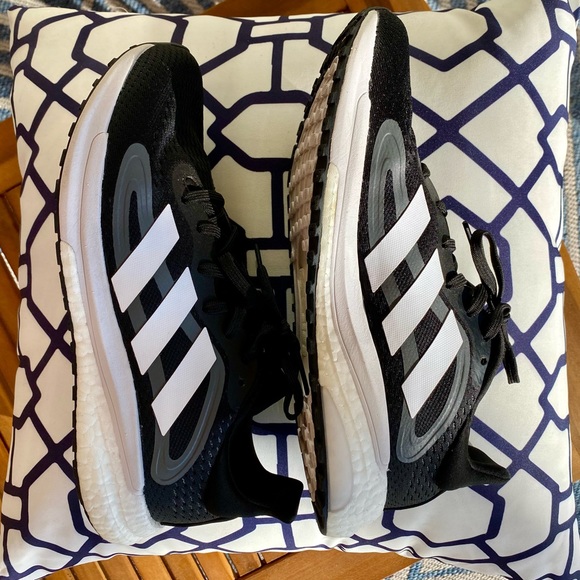 Men’s Adidas Solar Glide 4 trail running shoes. - Picture 4 of 7